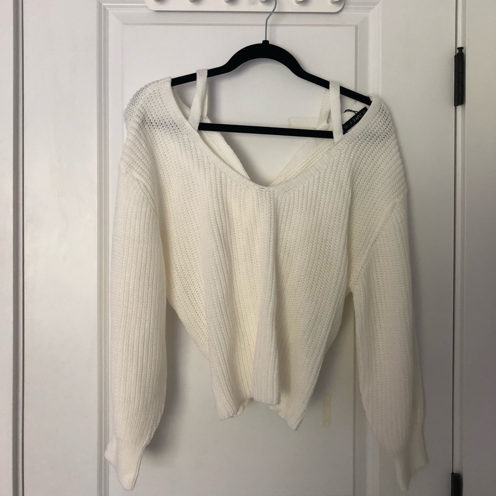 White Off-the-Shoulder Sweater - Size S - Picture 2 of 5